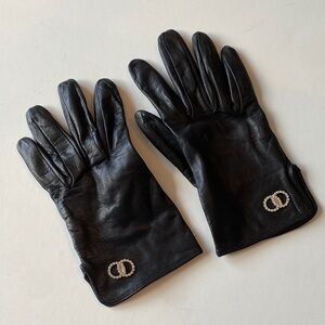 Vintage Fratelli Farina Black Italian Leather Gloves 100% Silk Interior